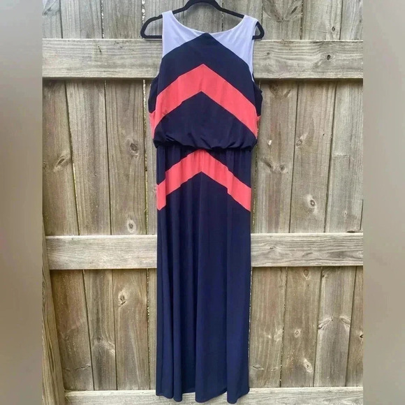 London Times Dresses & Skirts - London Times Maxi dress size 12